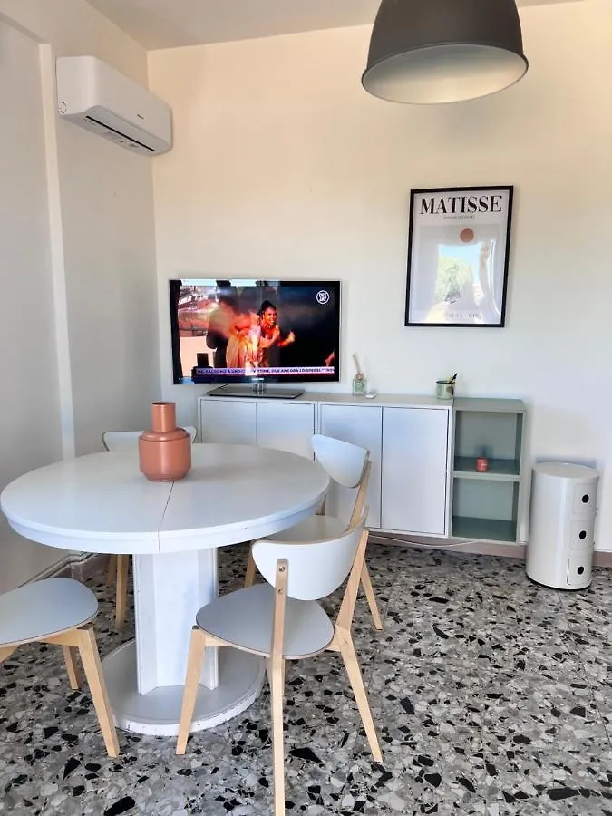 Attichino Riccione Apartamento